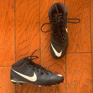 Nike CJ3 Youth Football Cleats